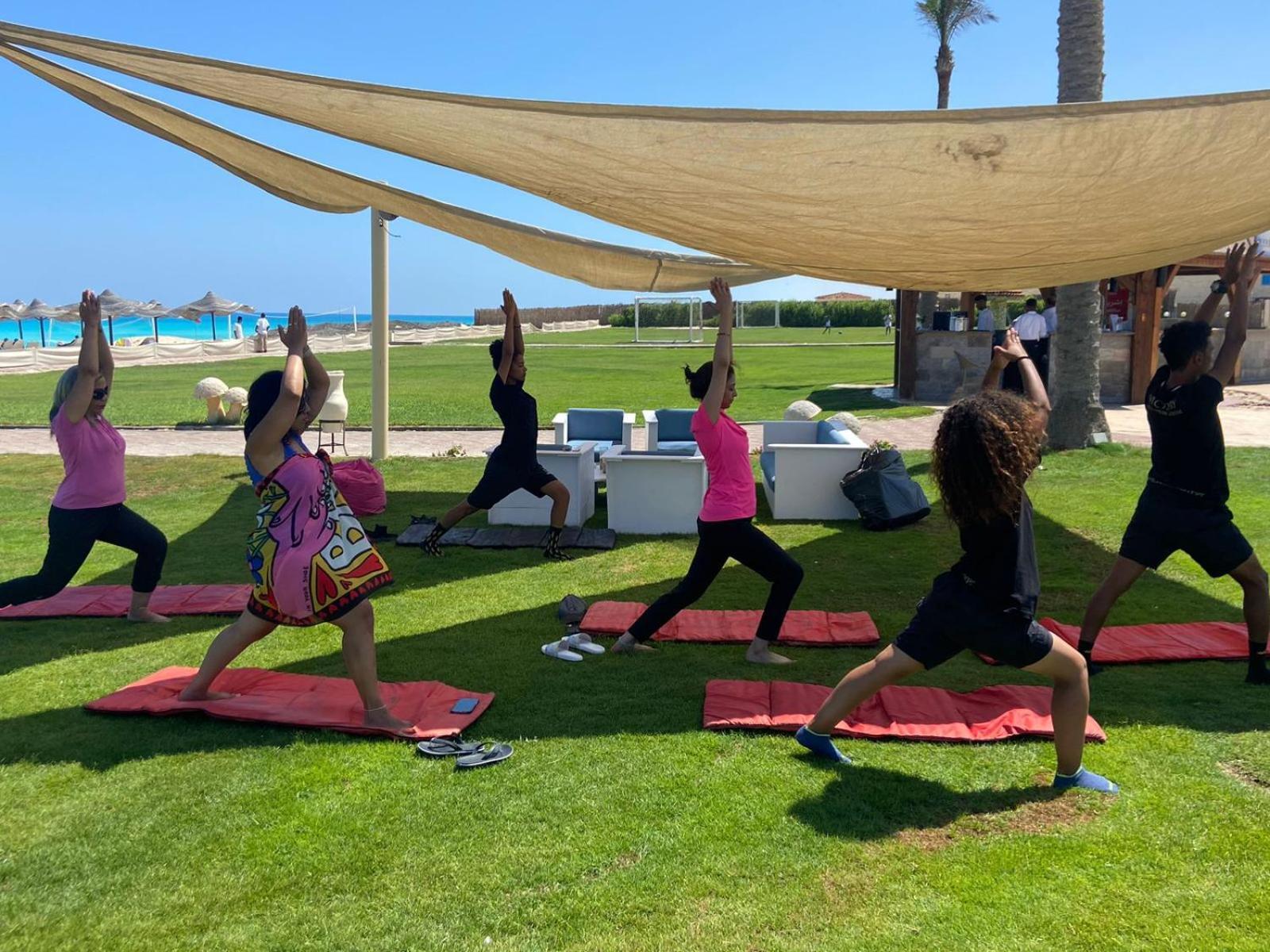 Borg El Arab Beach Resort Exterior foto A yoga class in Egypt